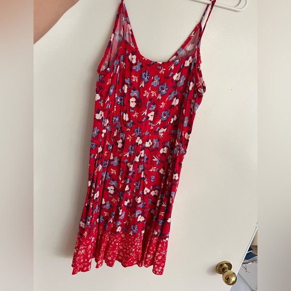 Express Vibrant Red Dress with Floral Pattern - Picture 4 of 4